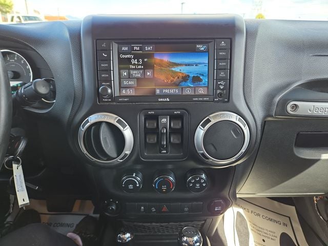2013 Jeep Wrangler Unlimited Sahara