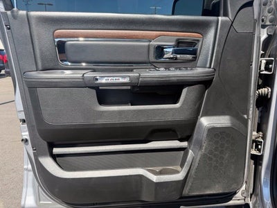 2019 RAM 1500 Classic Laramie