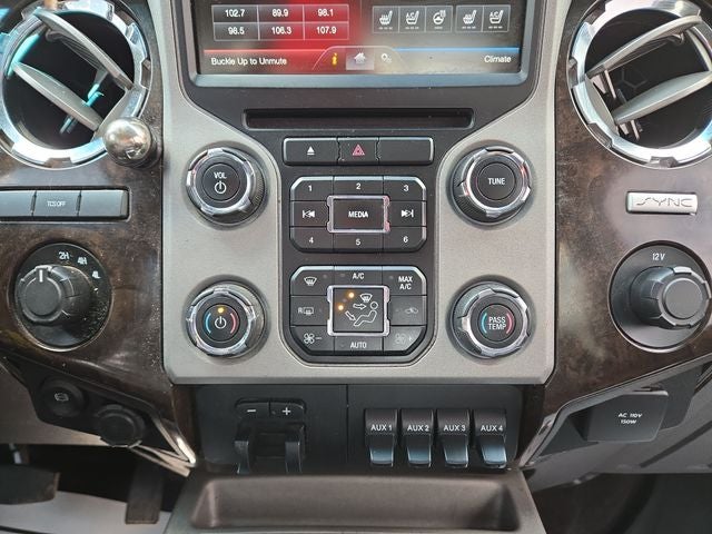 2016 Ford F-350SD Platinum DRW