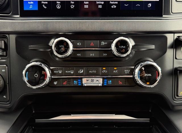 2026 Ford F-450SD Platinum DRW