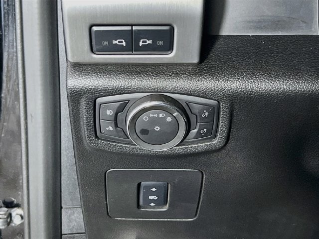 2017 Ford F-150 Platinum