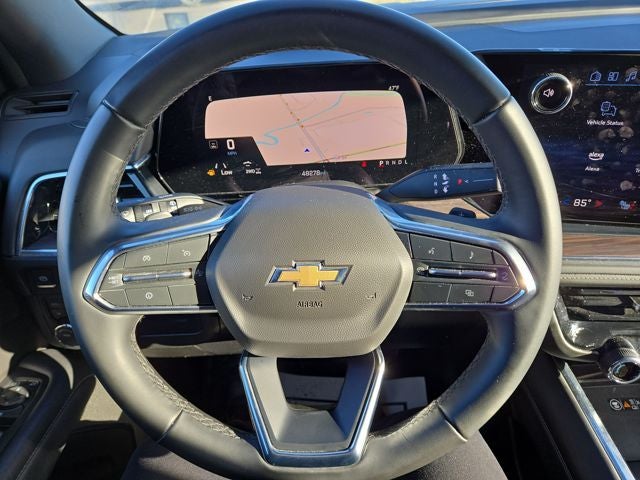 2025 Chevrolet Suburban LT