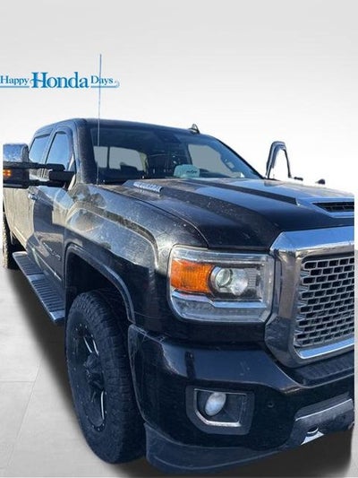 2017 GMC Sierra 2500HD Denali