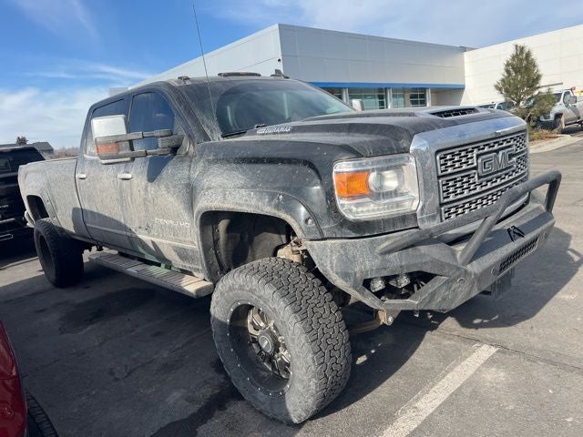 2019 GMC Sierra 3500HD Denali