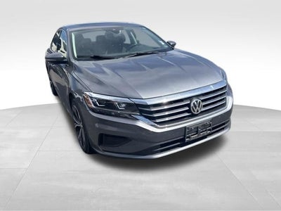 2022 Volkswagen Passat 2.0T SE