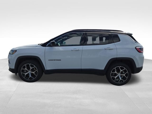 2024 Jeep Compass Limited - Photo 11