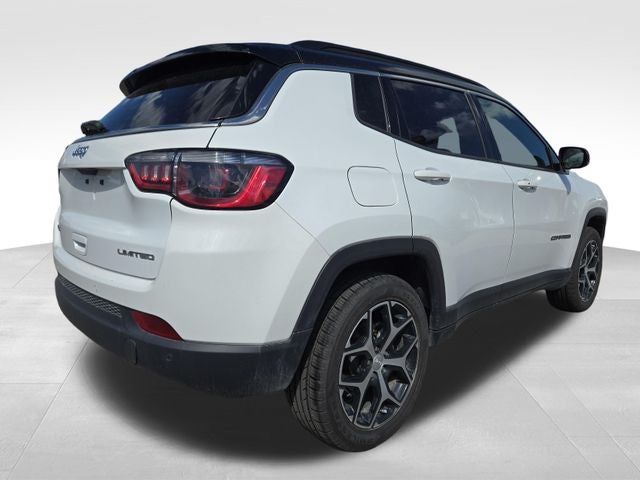 2024 Jeep Compass Limited - Photo 15