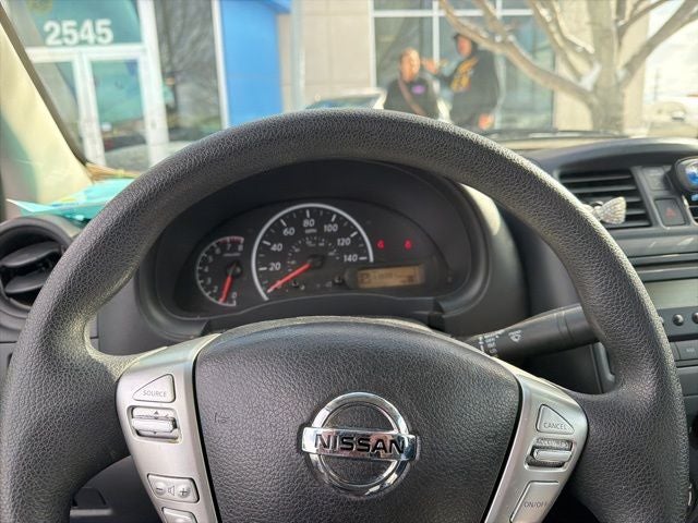 2015 Nissan Versa 1.6 S Plus