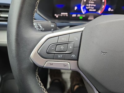 2024 Volkswagen Taos 1.5T SE