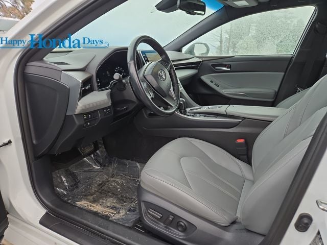 2019 Toyota Avalon XLE