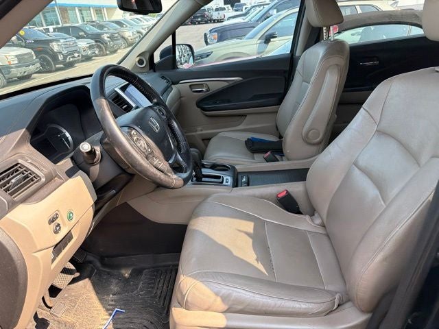 2016 Honda Pilot EX-L w/Navigation