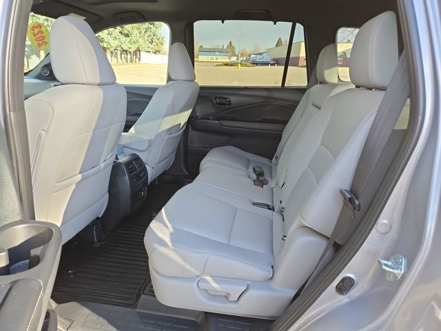 2023 Honda Passport Elite