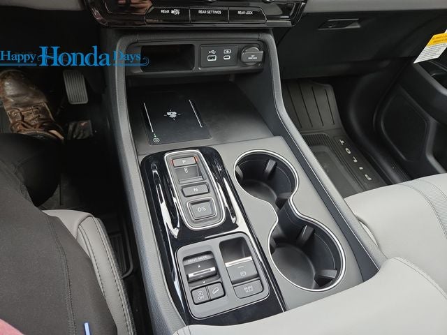 2025 Honda Pilot Touring