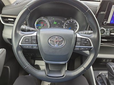 2023 Toyota Highlander Hybrid LE