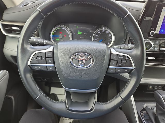 2023 Toyota Highlander Hybrid LE