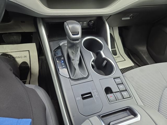 2023 Toyota Highlander Hybrid LE