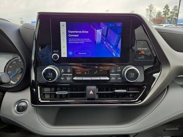 2023 Toyota Highlander Hybrid LE