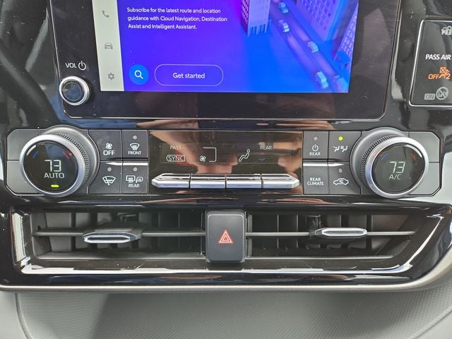 2023 Toyota Highlander Hybrid LE