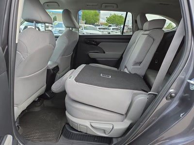 2023 Toyota Highlander Hybrid LE