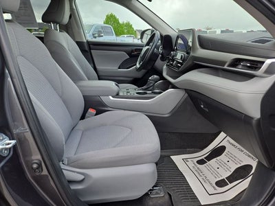 2023 Toyota Highlander Hybrid LE