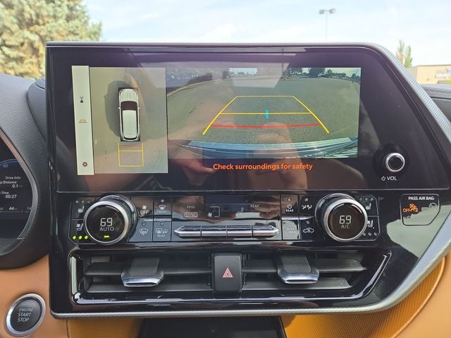 2024 Toyota Highlander Platinum