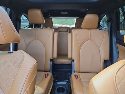 2024 Toyota Highlander Platinum