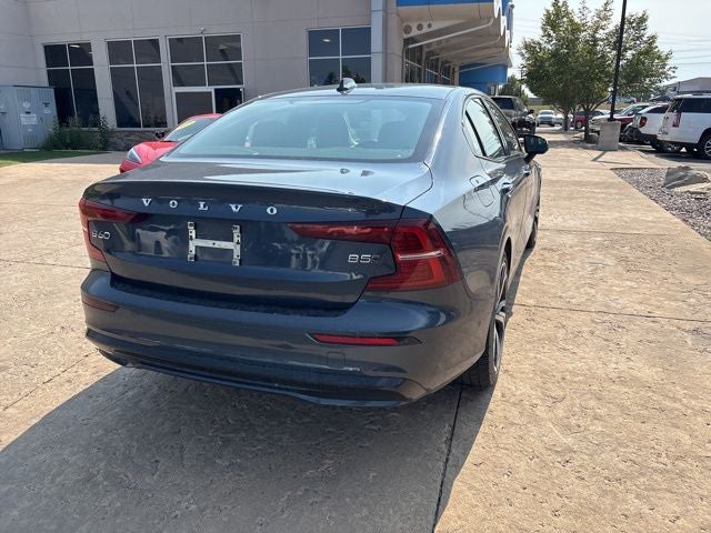 2024 Volvo S60 B5 Plus Dark Theme