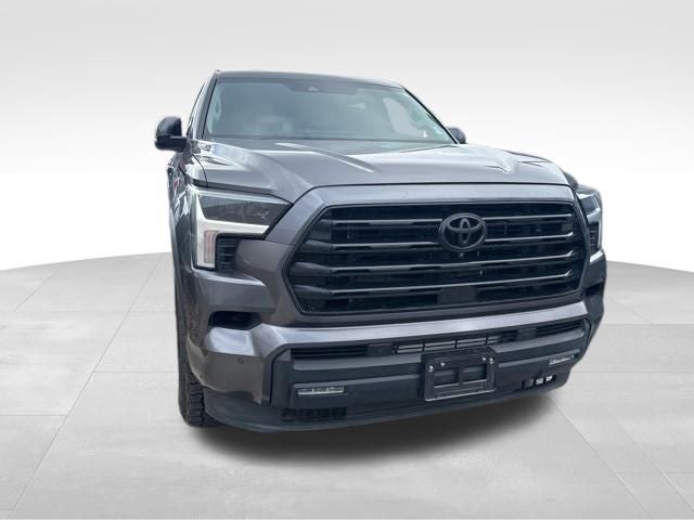 2023 Toyota Sequoia SR5