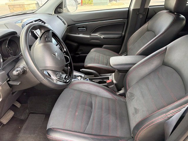 2025 Mitsubishi Outlander Sport 2.0 SE