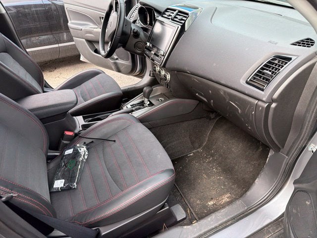 2025 Mitsubishi Outlander Sport 2.0 SE