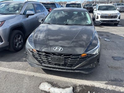2022 Hyundai Elantra SEL