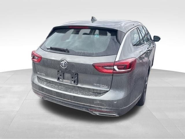 2018 Buick Regal TourX Essence