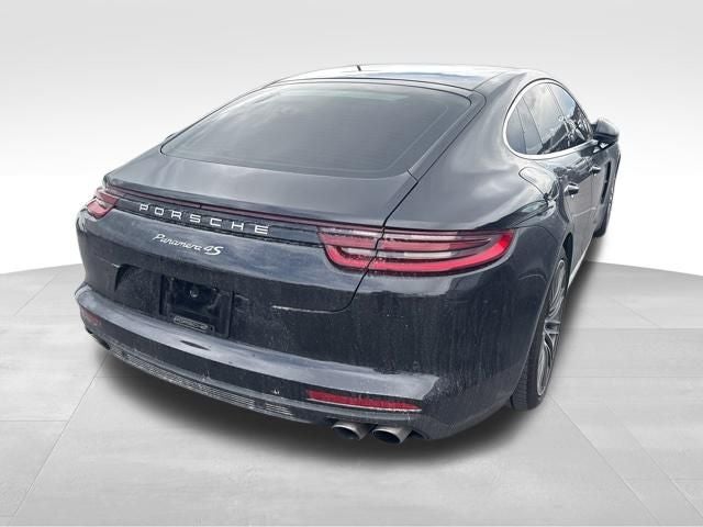 2018 Porsche Panamera 4S