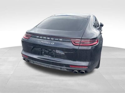 2018 Porsche Panamera 4S