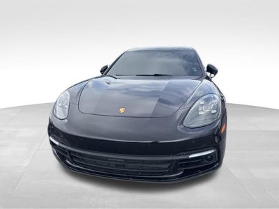 2018 Porsche Panamera 4S