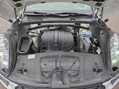 2017 Porsche Macan Base