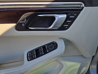 2023 Porsche Macan S
