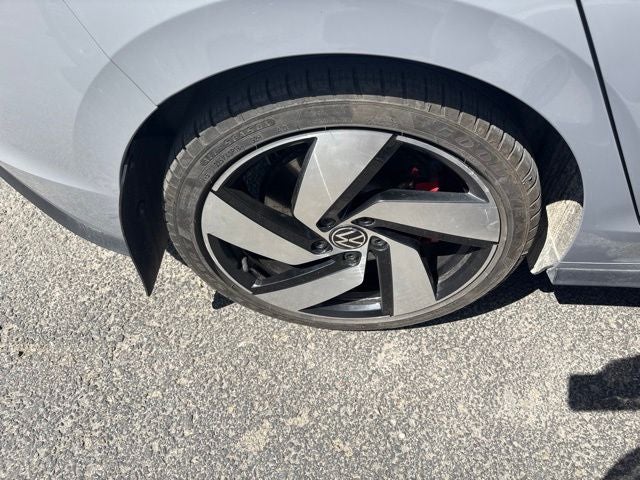2023 Volkswagen Golf GTI 2.0T SE